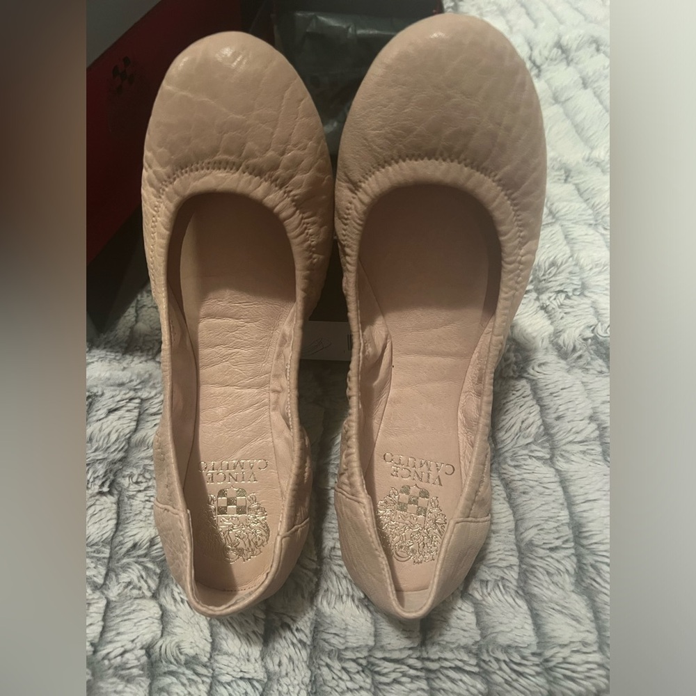 New Vince Camuto size 6.5 powder blush Ellen flats